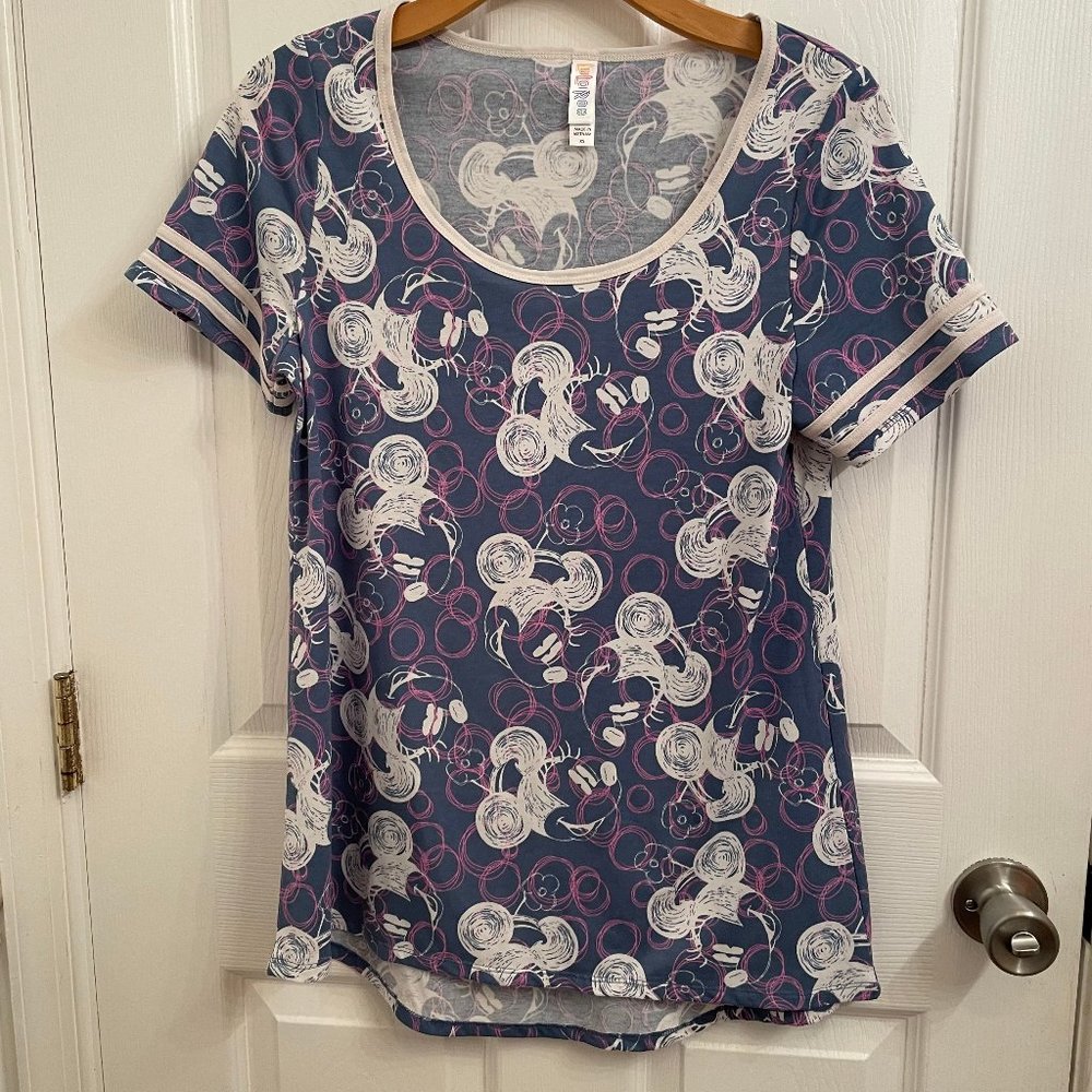 Lularoe Disney Classic Simply Comfortable Hi Low Top Mickey Mouse Shirt size XS